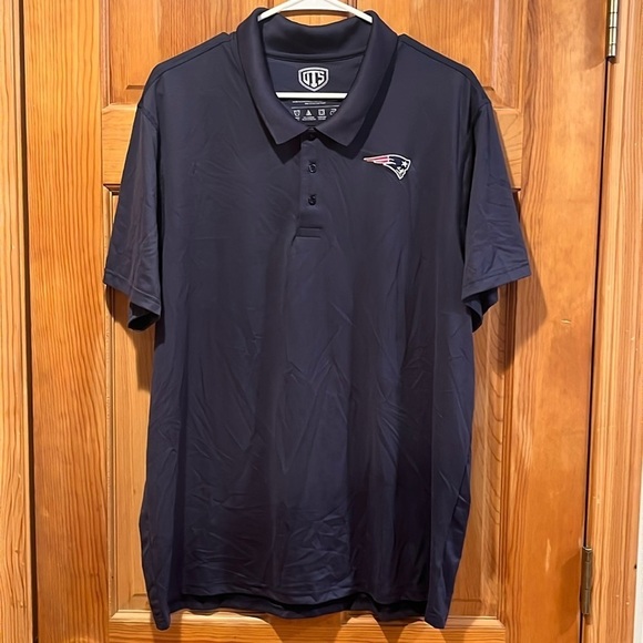 UTS men’s New England patriots short sleeve polo size xlarge. - Picture 2 of 8